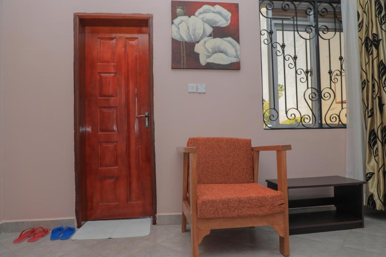 Silver Oaks Hotel Boma Fort Portal Eksteriør bilde