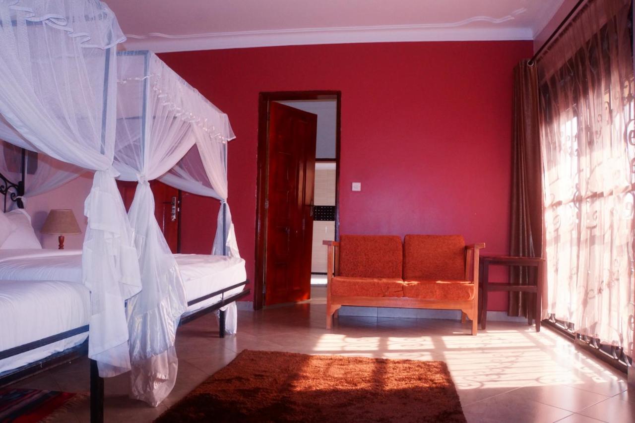 Silver Oaks Hotel Boma Fort Portal Eksteriør bilde